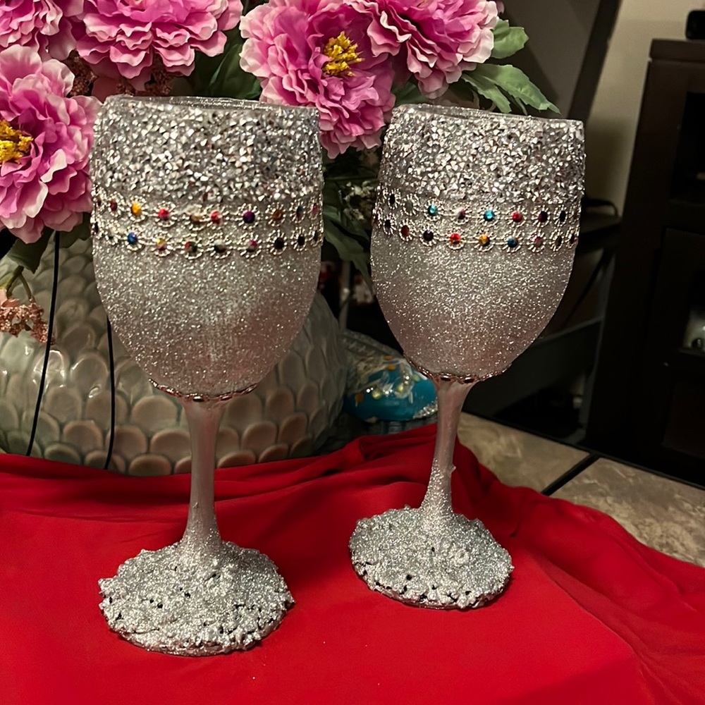 2 Silver  Rhinestones Goblets - Picture 2 of 4